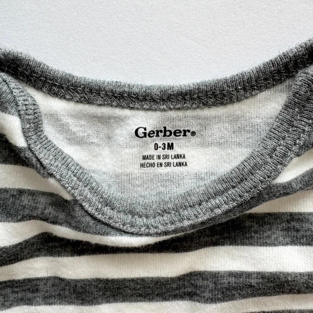 Gender Neutral Onesie White and Grey Stripe Size 0-3M